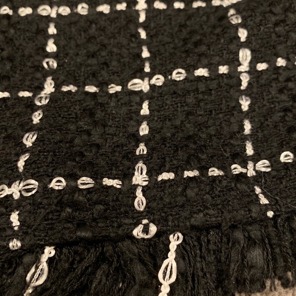 Tobi | Tweed Check Mini Skirt - Picture 2 of 4